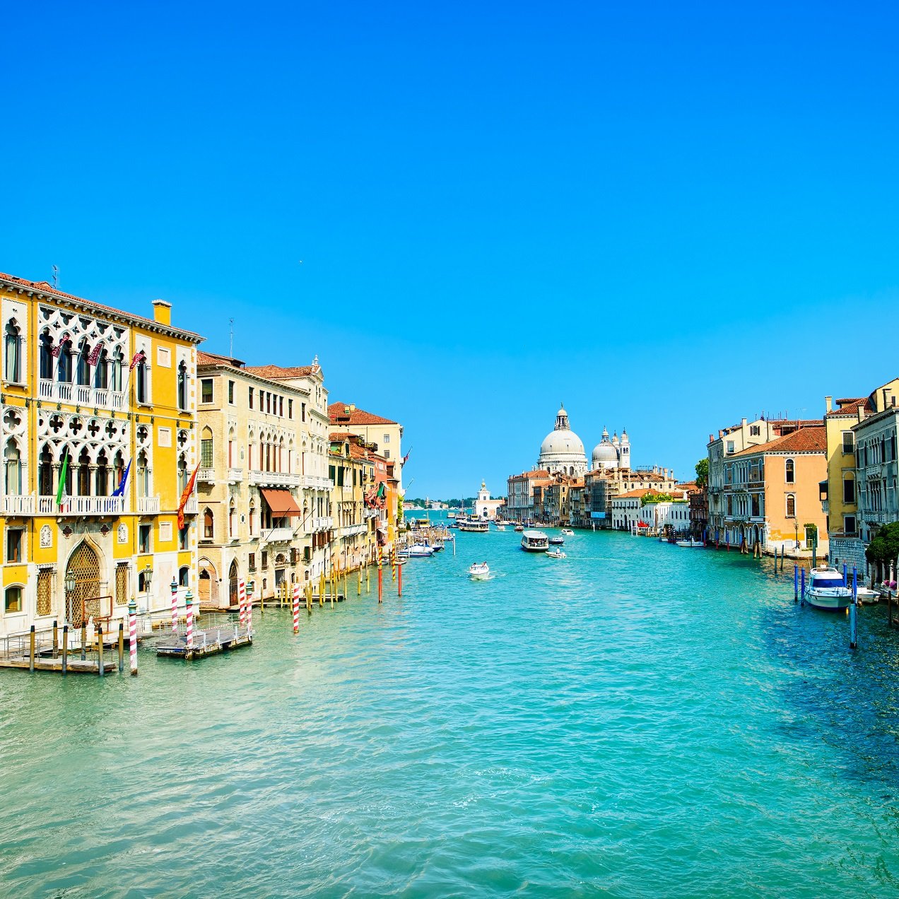 Venice-Italy-GrandCanal 