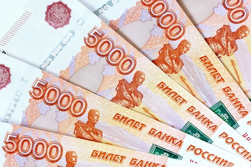 Russia Enforces Stricter Currency Exchange Rules