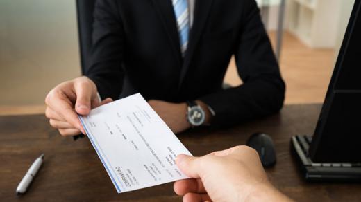 How to Cash an International Check