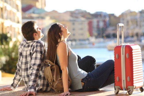 7 Cheap Ways for Students to Travel Abroad