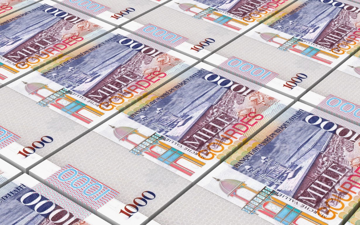 Haiti gourde 1,000 bills stacked 