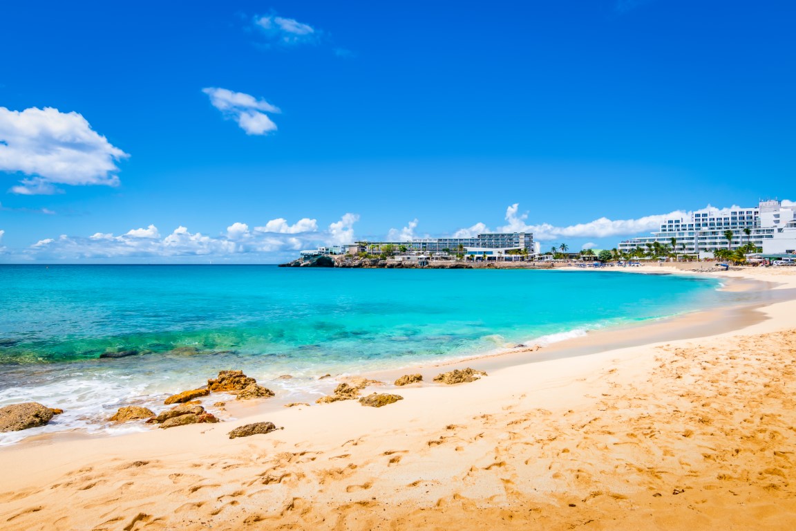 Maho bay beach, St Martin