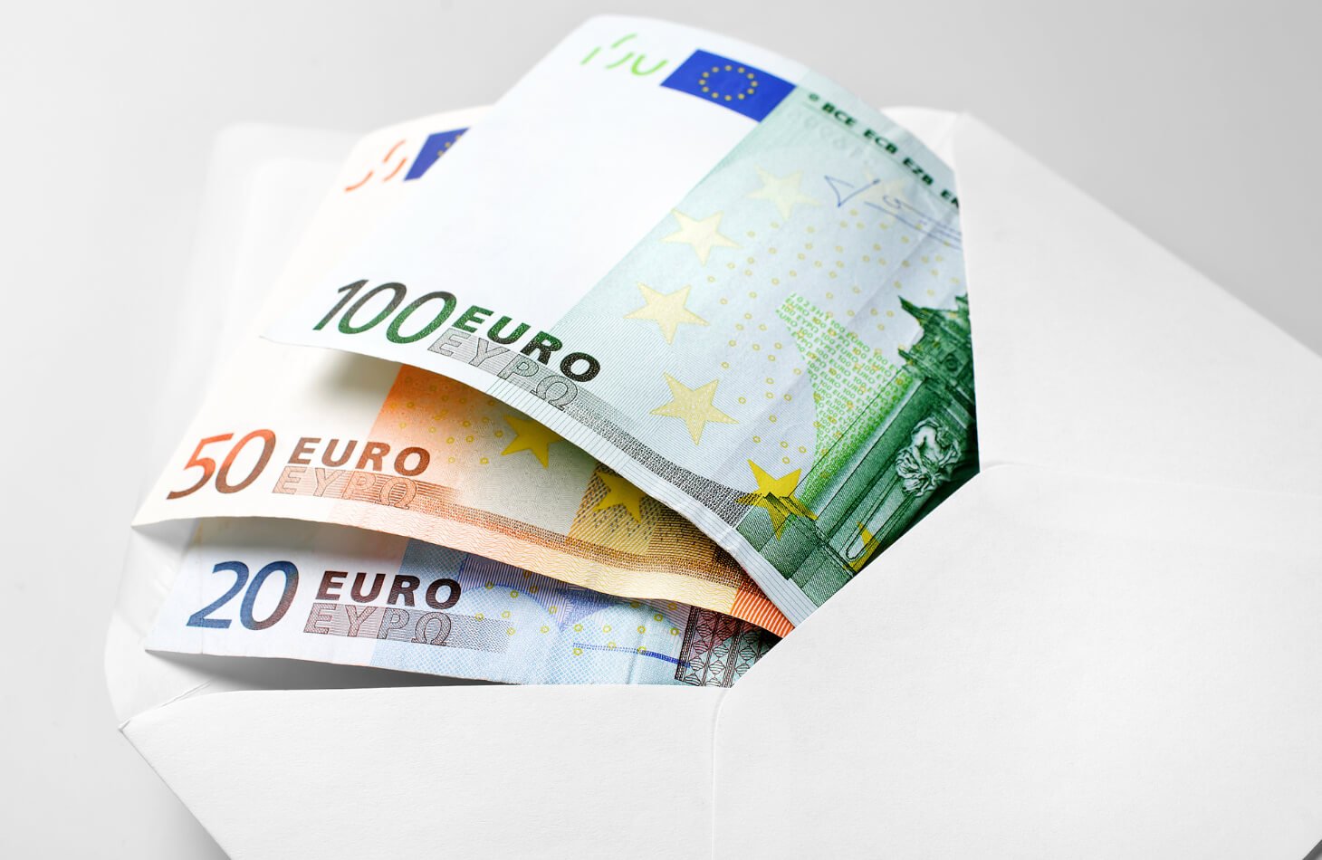 euros in envelope