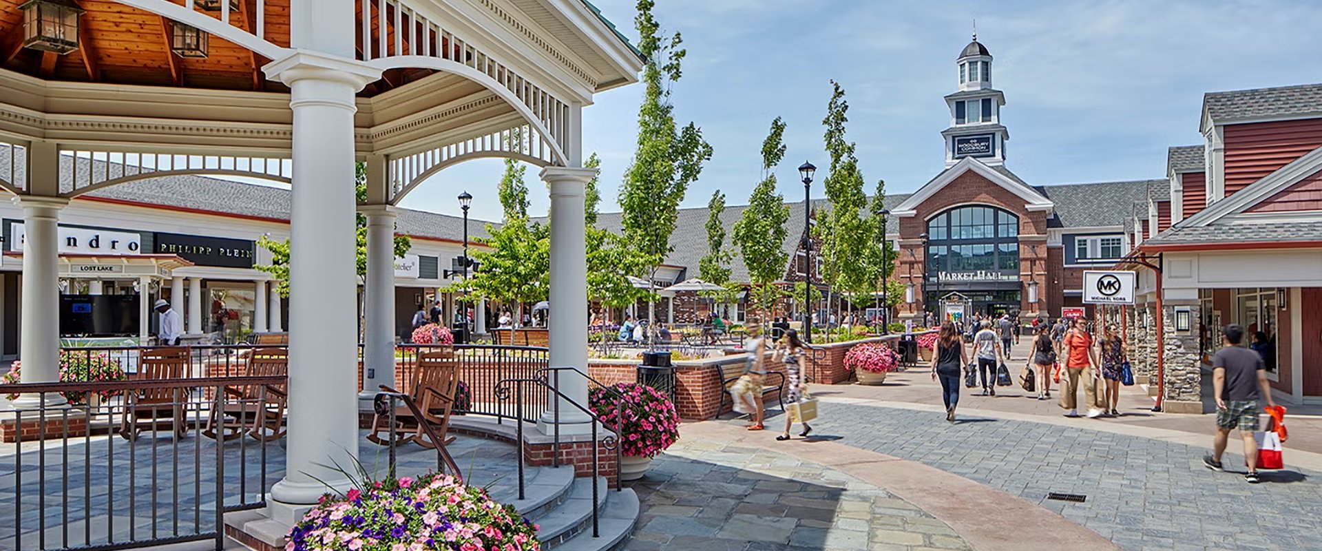 Woodbury Commons - Hero Banner - 1920 x 800