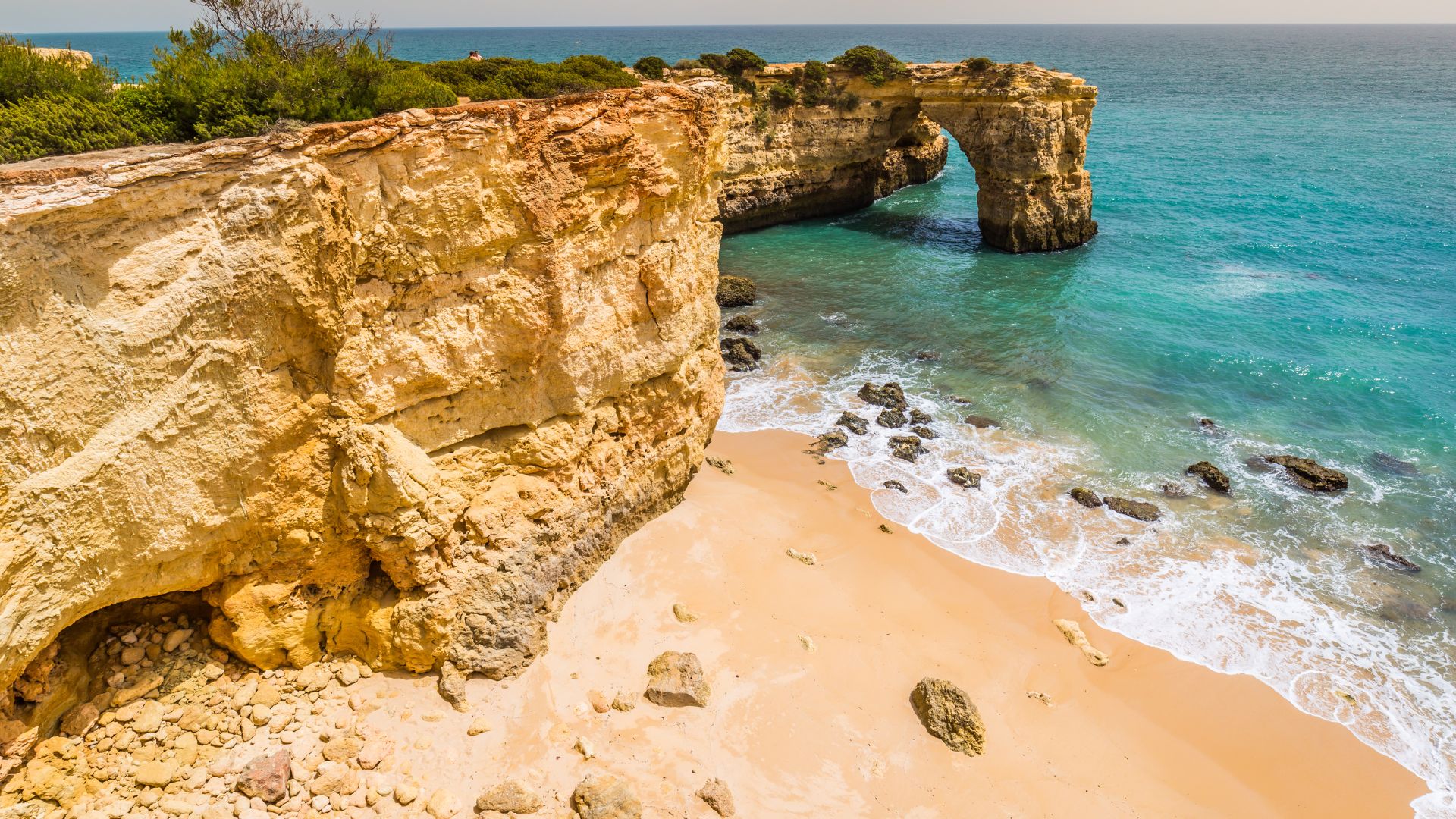 Praia da Marinha in Algarve-Portugal